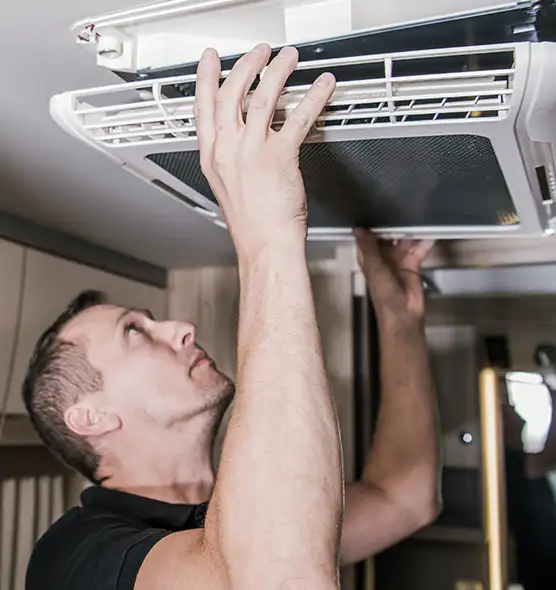  Professional Licensed And Insured Cleaners in Naugatuck, CT